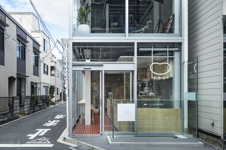 Kafe Tototo & Susu Kedelai Oleh Desain Arsitektur & Interior Tenhachi