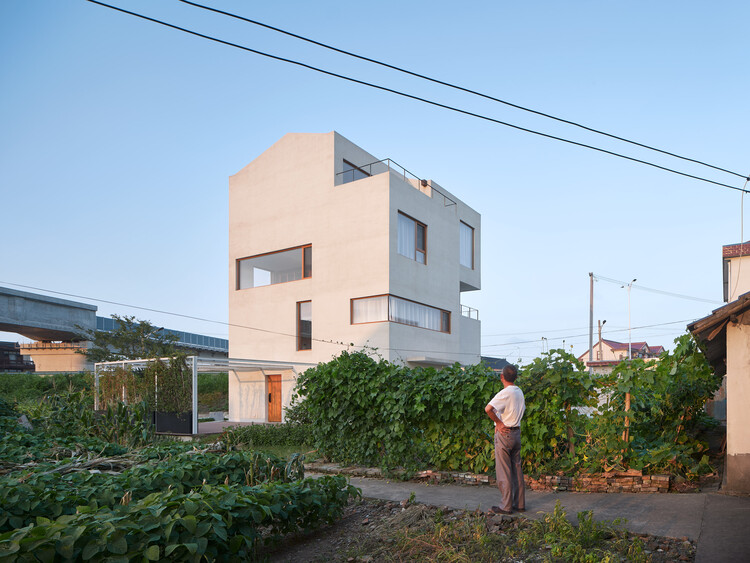 Lab Desain L&M Menjadi Rumah Peng